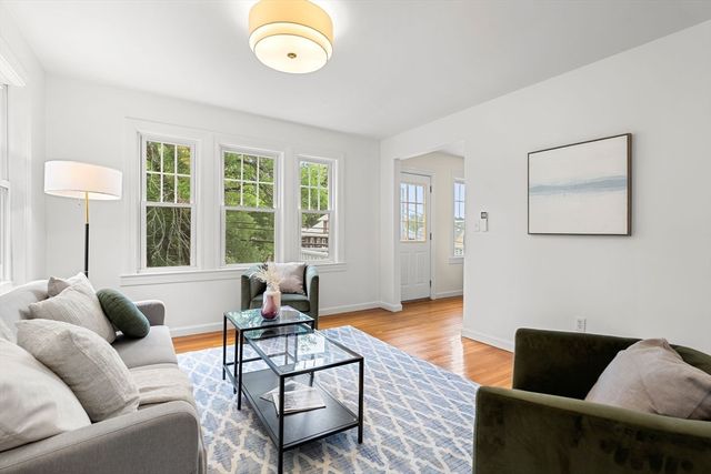 66-68 Mount Vernon St, Arlington, MA 02476