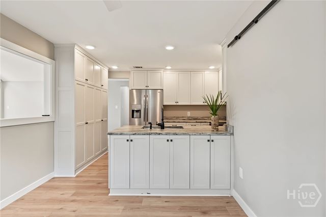 82 Village Green Circle, Savannah, GA 31411