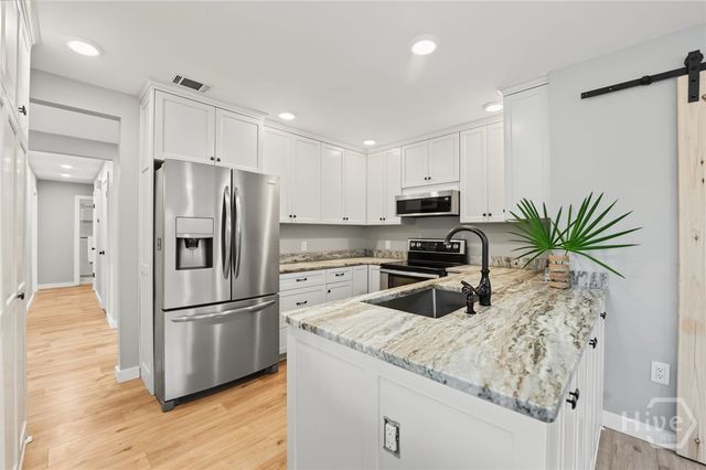 82 Village Green Circle, Savannah, GA 31411