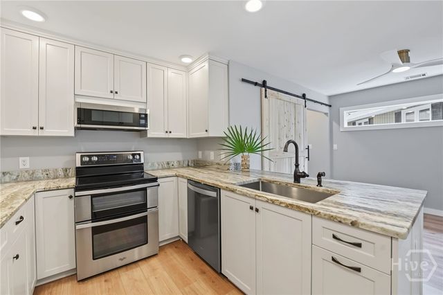 82 Village Green Circle, Savannah, GA 31411