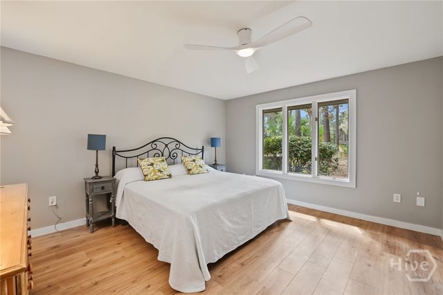 82 Village Green Circle, Savannah, GA 31411