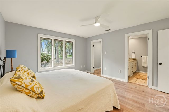 82 Village Green Circle, Savannah, GA 31411