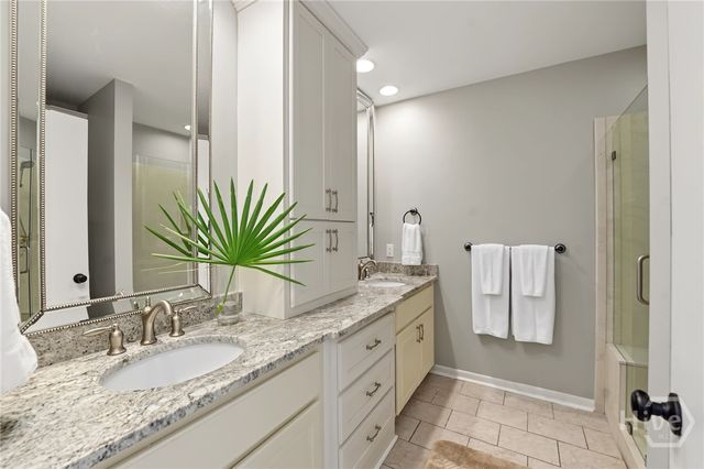 82 Village Green Circle, Savannah, GA 31411