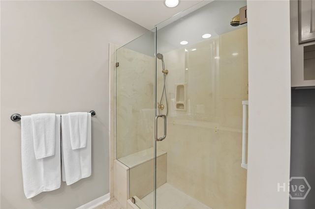 82 Village Green Circle, Savannah, GA 31411