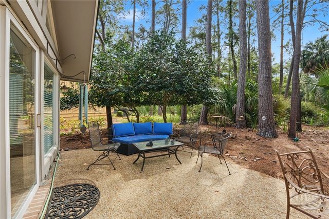 82 Village Green Circle, Savannah, GA 31411