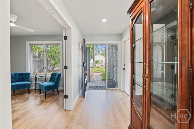 82 Village Green Circle, Savannah, GA 31411