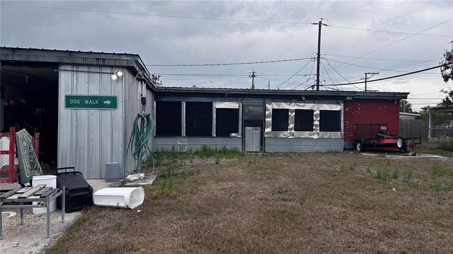 1503 LANCELOT LOOP, Tampa, FL 33619