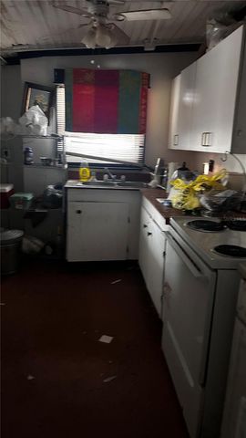 1503 LANCELOT LOOP, Tampa, FL 33619