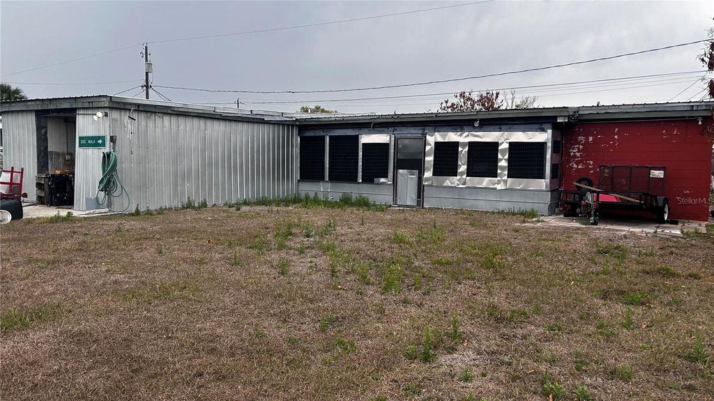 1503 LANCELOT LOOP, Tampa, FL 33619