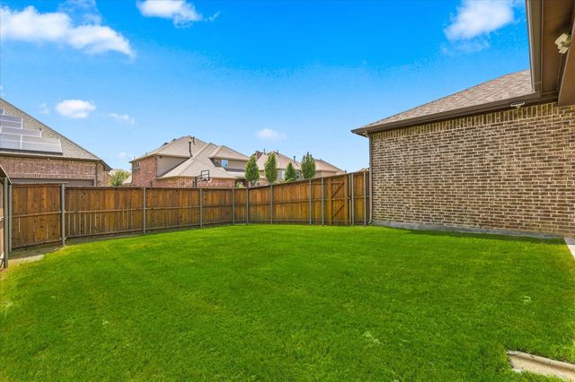 12253 Curry Creek Drive, Frisco, TX 75035