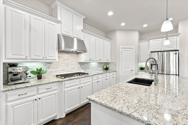 12253 Curry Creek Drive, Frisco, TX 75035