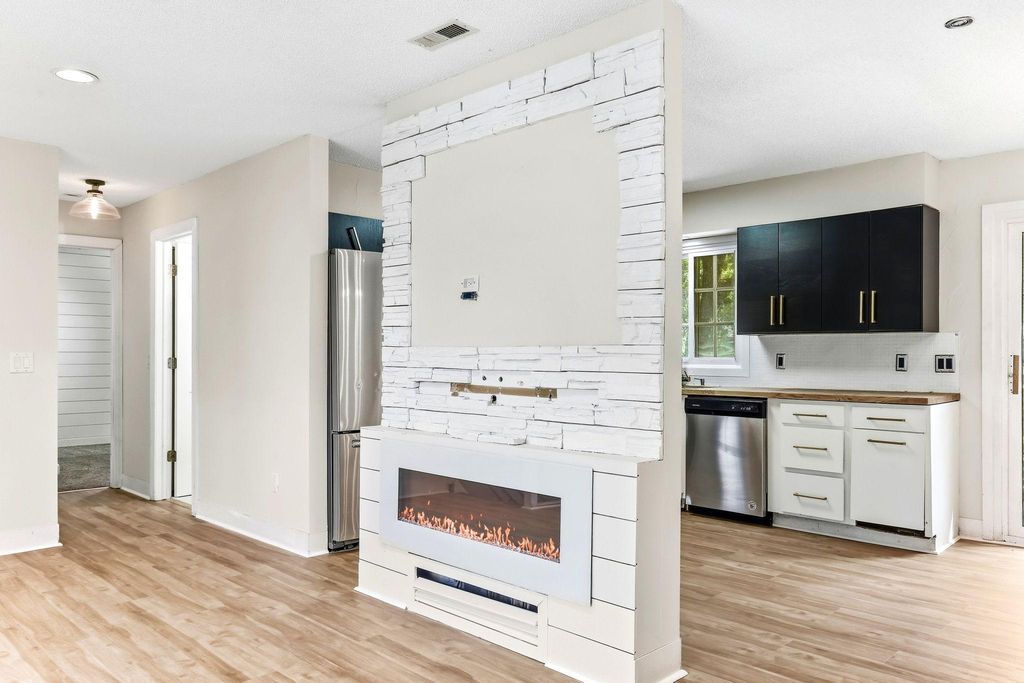 4130 Adair Avenue N, Robbinsdale, MN 55422 — photo 5