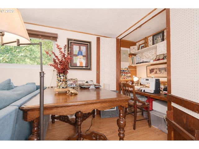 3112 UPPER Dr, Lake Oswego, OR 97035