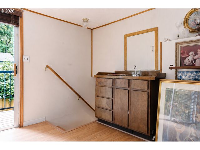 3112 UPPER Dr, Lake Oswego, OR 97035