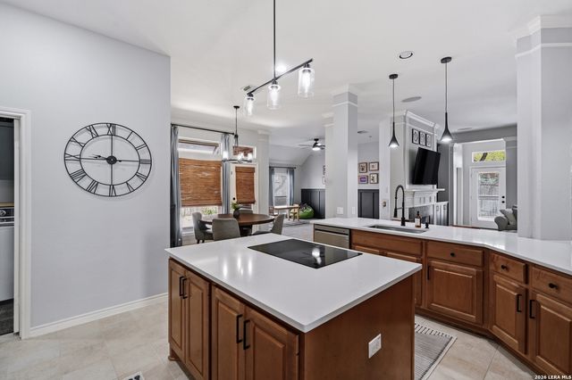 23714 Morning Fog, San Antonio, TX 78258