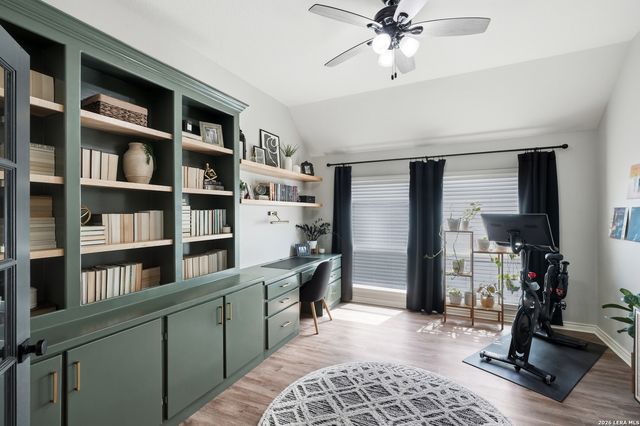 23714 Morning Fog, San Antonio, TX 78258