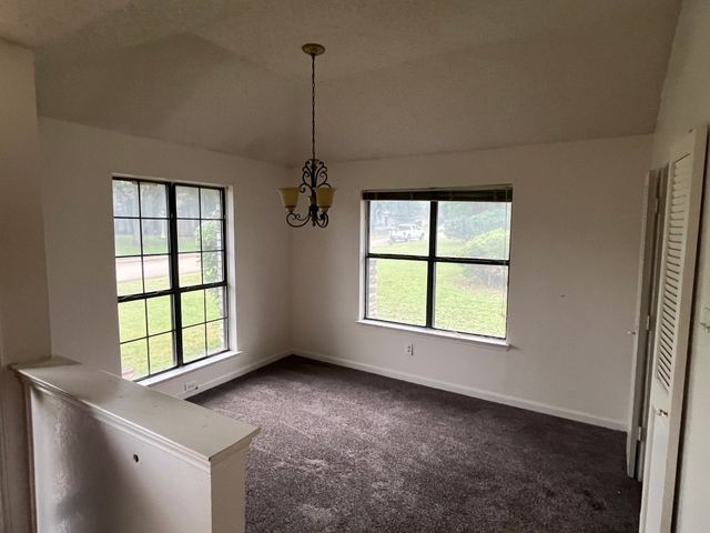 909 Worthington Drive, Desoto, TX 75115