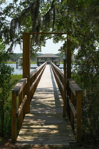 5153 Old York Course, Hollywood, SC 29449