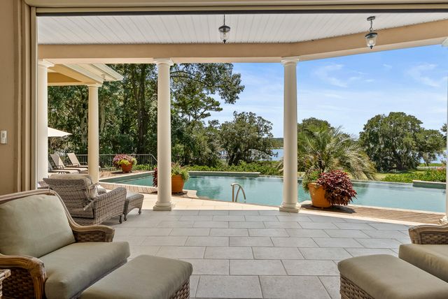 5153 Old York Course, Hollywood, SC 29449