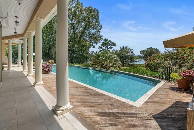 5153 Old York Course, Hollywood, SC 29449