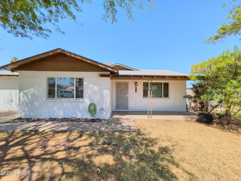 Image 1 of property listing at 1926 N MACDONALD --, Mesa, AZ 85201