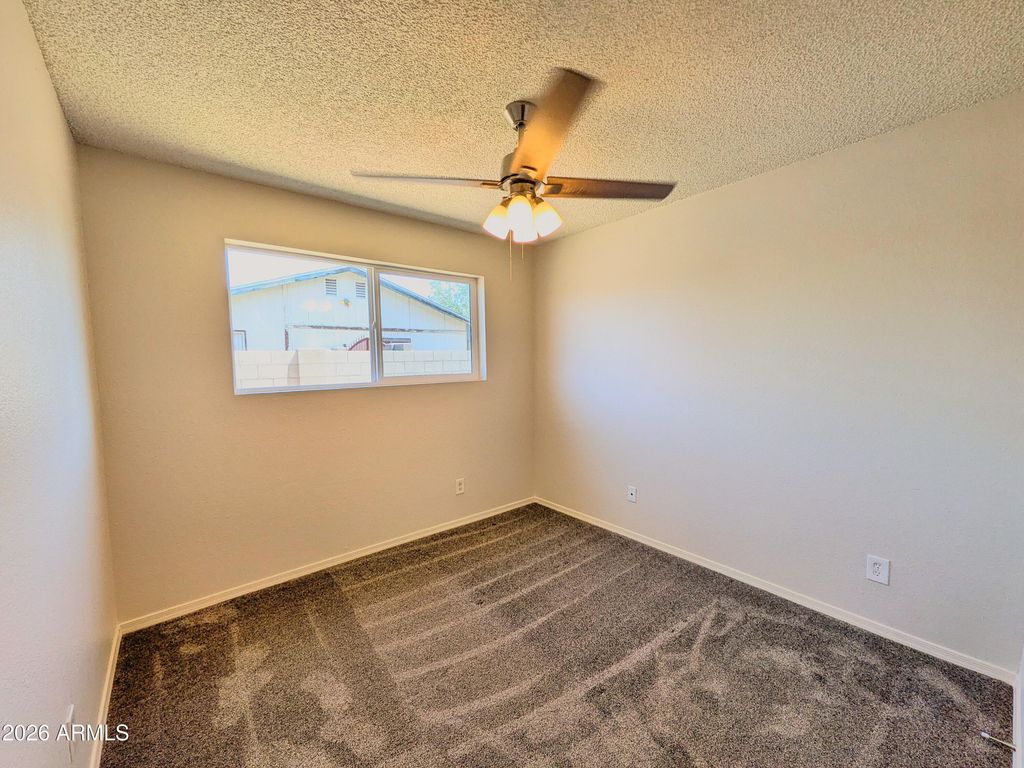 Image 10 of property listing at 1926 N MACDONALD --, Mesa, AZ 85201