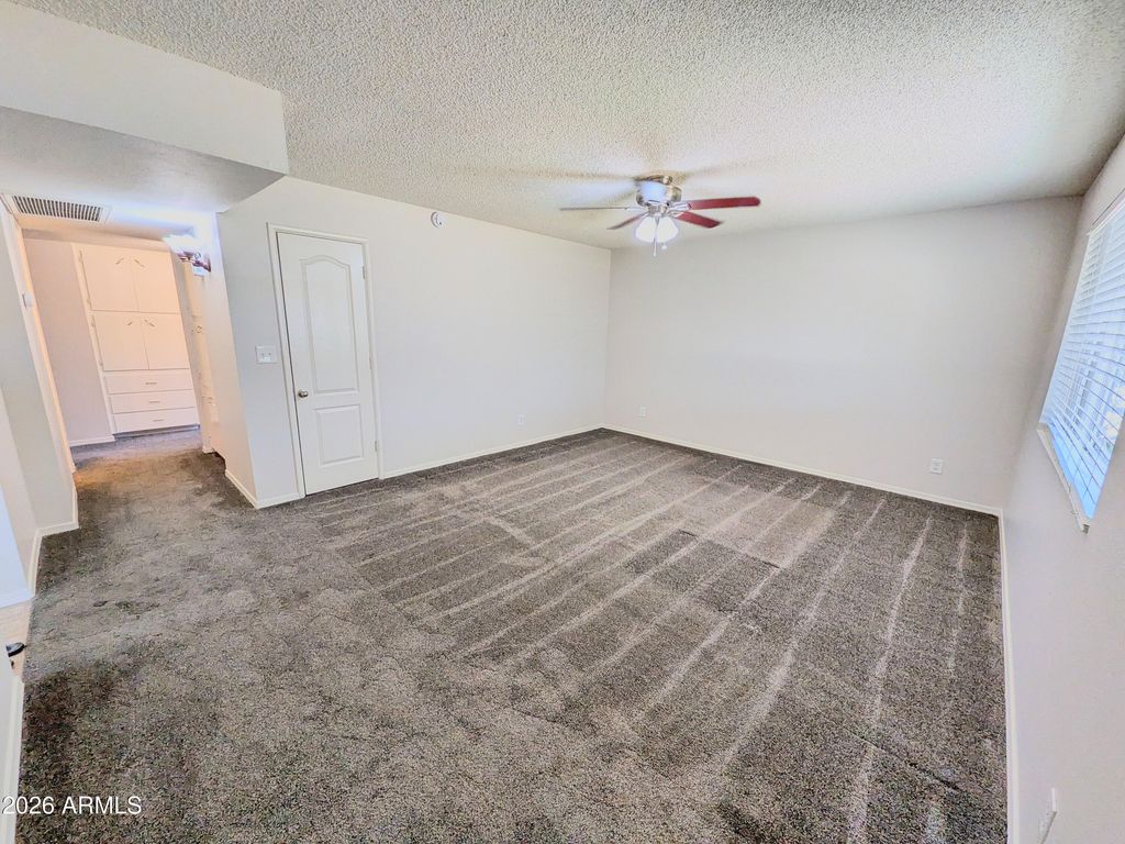 Image 2 of property listing at 1926 N MACDONALD --, Mesa, AZ 85201