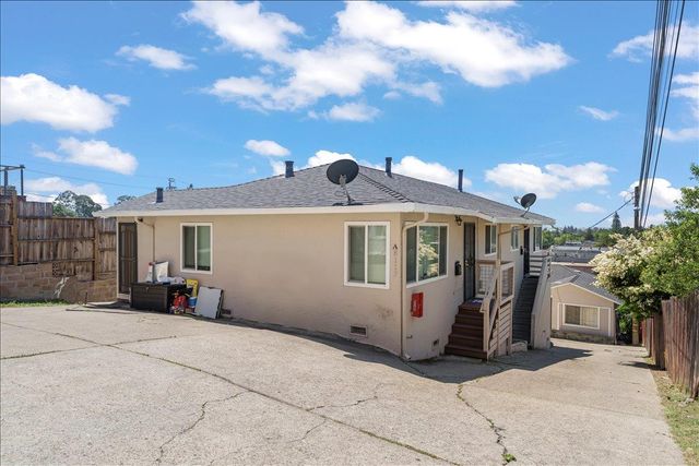 8117 Ney Avenue, Oakland, CA 94605