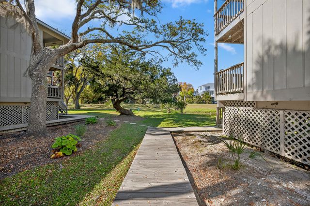 226 Sea Cloud Circle, Edisto Island, SC 29438