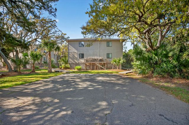 226 Sea Cloud Circle, Edisto Island, SC 29438