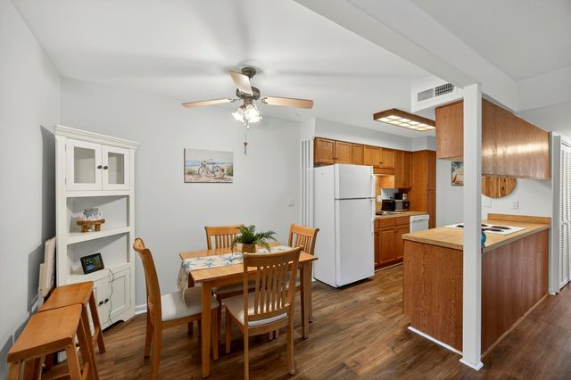226 Sea Cloud Circle, Edisto Island, SC 29438
