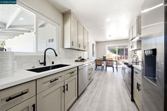 5223 Valmar Drive, Concord, CA 94521