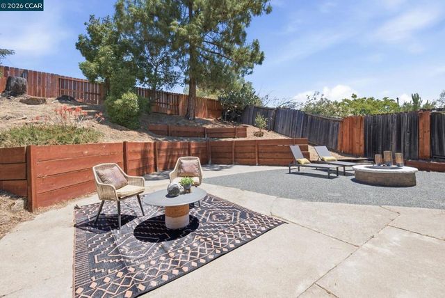 5223 Valmar Drive, Concord, CA 94521