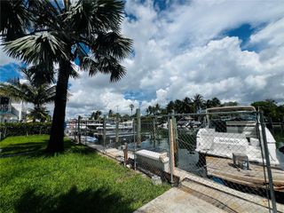 2033 Calais Drive 5, Miami Beach, FL 33141