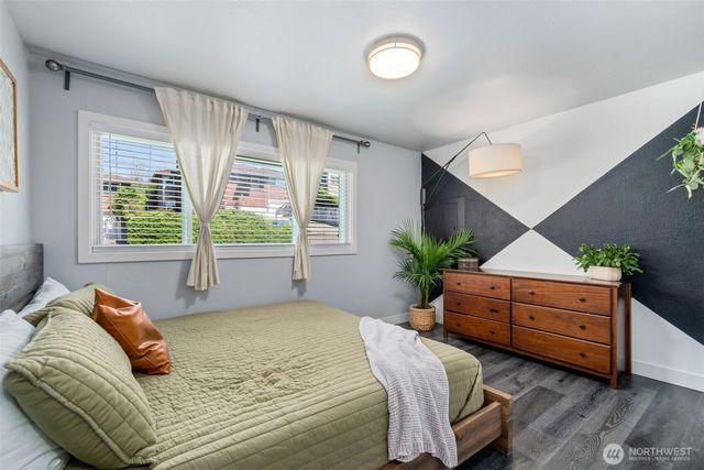 3713 S Burns Street, Seattle, WA 98118
