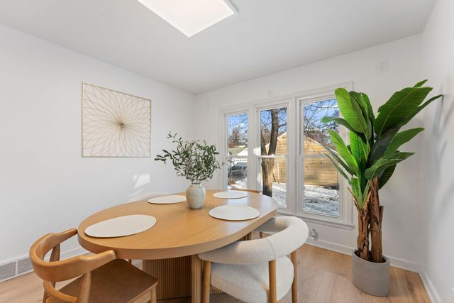 4822 Dupont Avenue N, Minneapolis, MN 55430