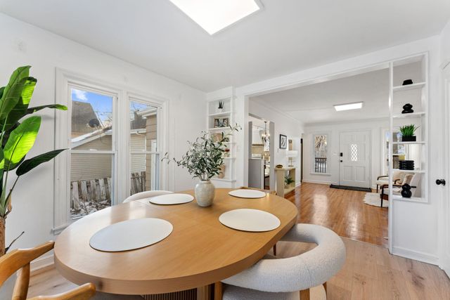 4822 Dupont Avenue N, Minneapolis, MN 55430