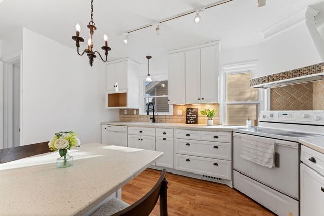 4822 Dupont Avenue N, Minneapolis, MN 55430