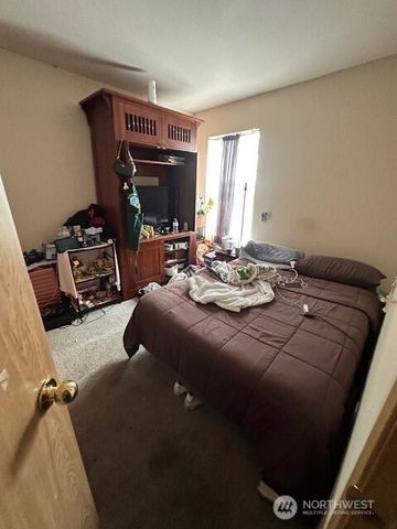 14912 99th Way SE, Yelm, WA 98597