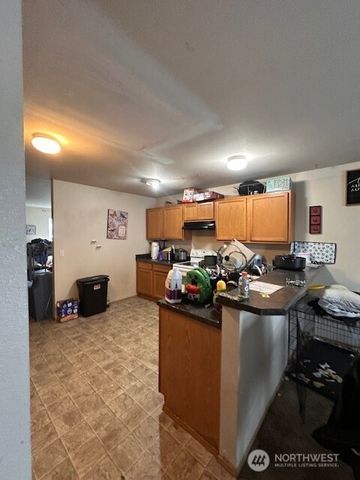 14912 99th Way SE, Yelm, WA 98597