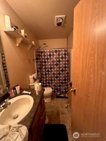 14912 99th Way SE, Yelm, WA 98597