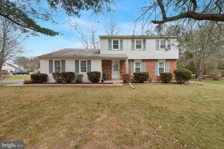 464 E RADNOR CT, Downingtown, PA 19335