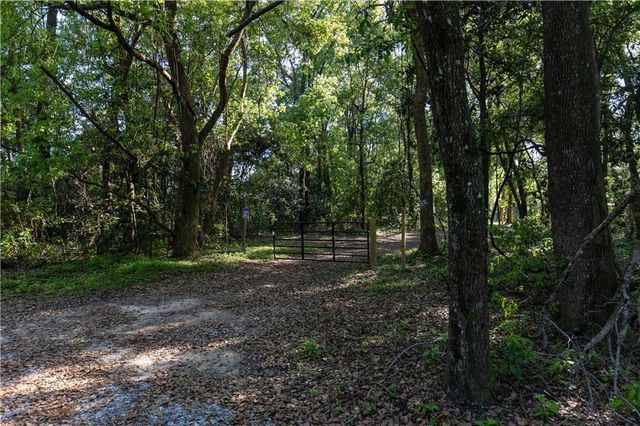 1620 Martin Drive W, Mobile, AL 36605