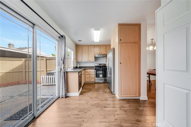 16 Fox Hollow 60, Irvine, CA 92614