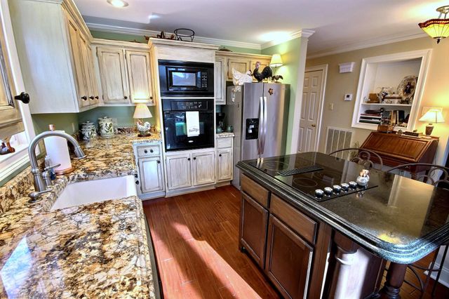 25 DUNHILL CT, Counce, TN 38326