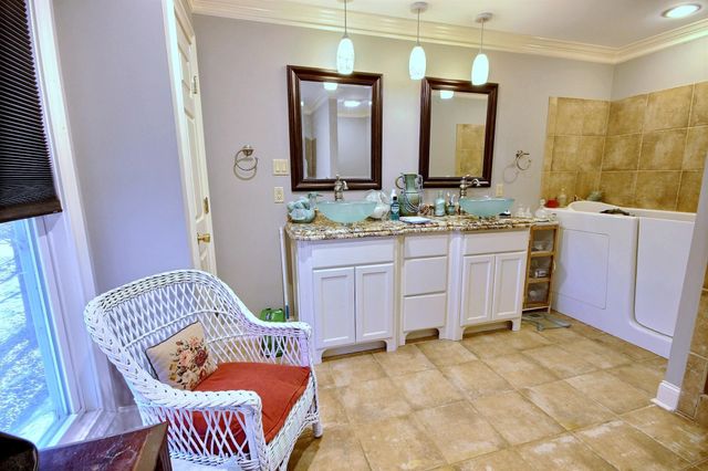 25 DUNHILL CT, Counce, TN 38326