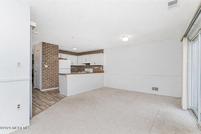 1311 Paris Court, Lakewood, NJ 08701