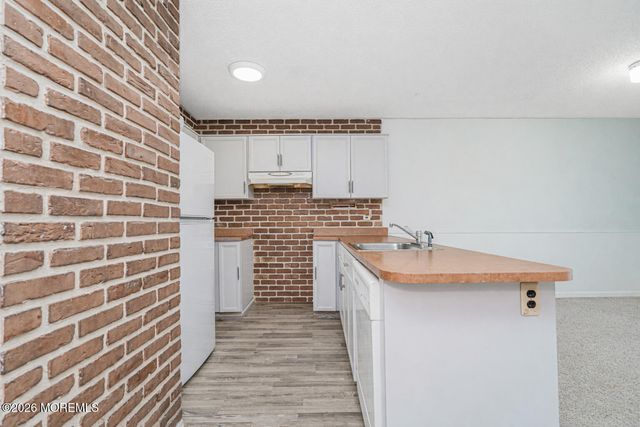 1311 Paris Court, Lakewood, NJ 08701