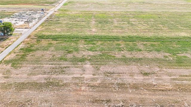 9450 E Avenue F, Redman, CA 93535
