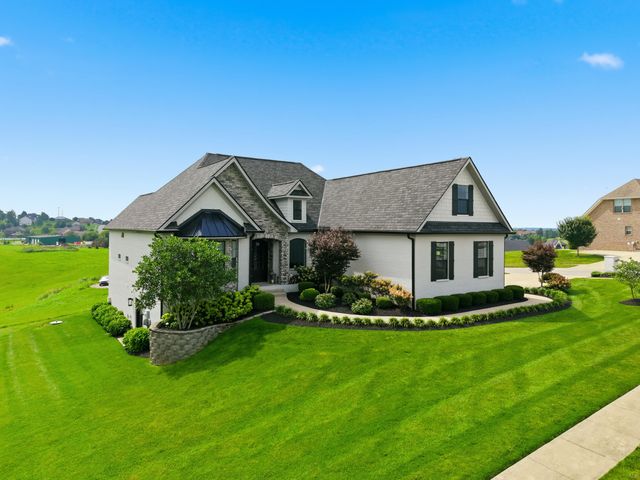 300 Prestwick Circle, Richmond, KY 40475